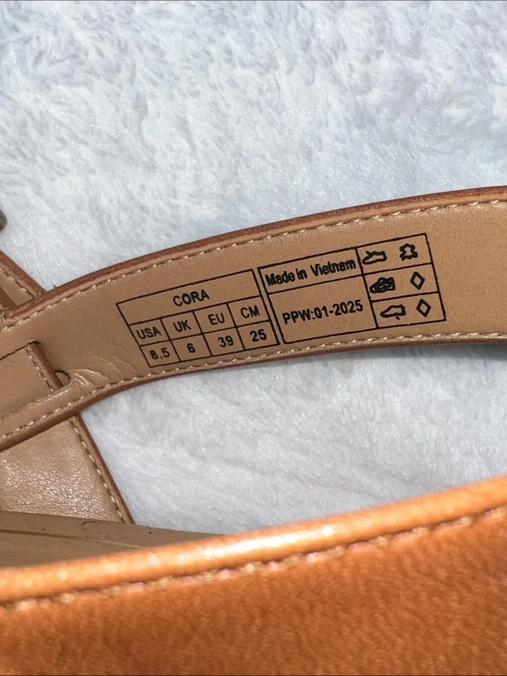 Vionic Tan Leather T-Strap Slingback Sandals